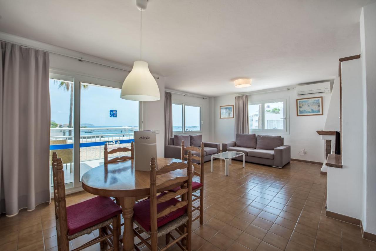 Apartamentos Es Cane Es Cana Eksteriør billede